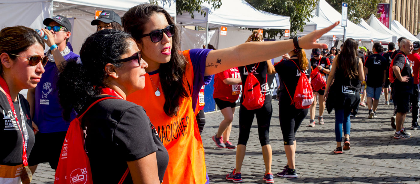 Voluntarios Maratón de Santiago